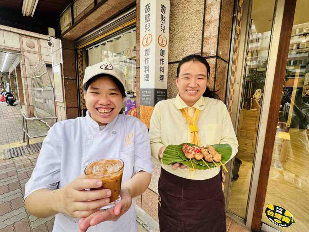 喜憨兒餐廳開拓憨兒就業多元職能　推出「現點現做泰式料理吃到飽」