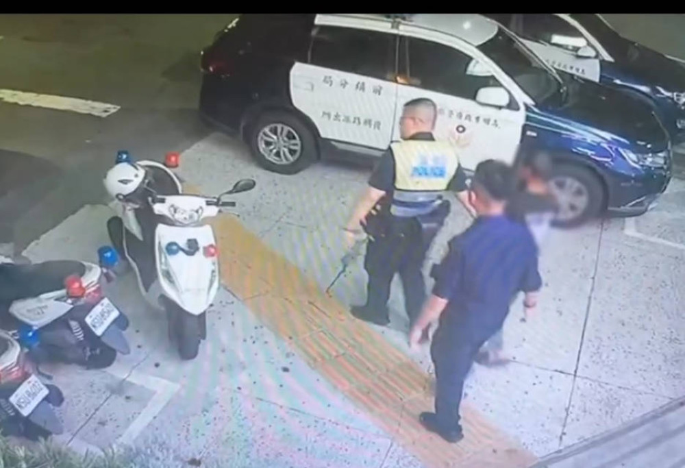 神情詭異遭前鎮警盯上　高雄男身背三通緝落網