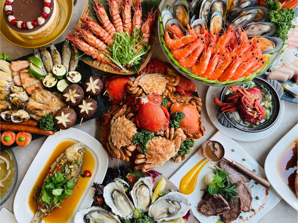 台南大飯店「歲月情長」同學會熱烈預約中，5/31前下定享免服務費，滿額再送餐飲贈品券！