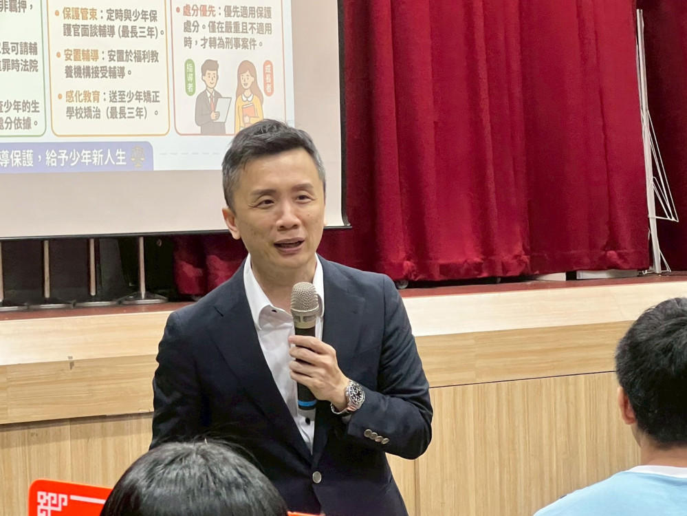 新北法治教育升級！「人權法治列車」進校園　培養數位公民責任感