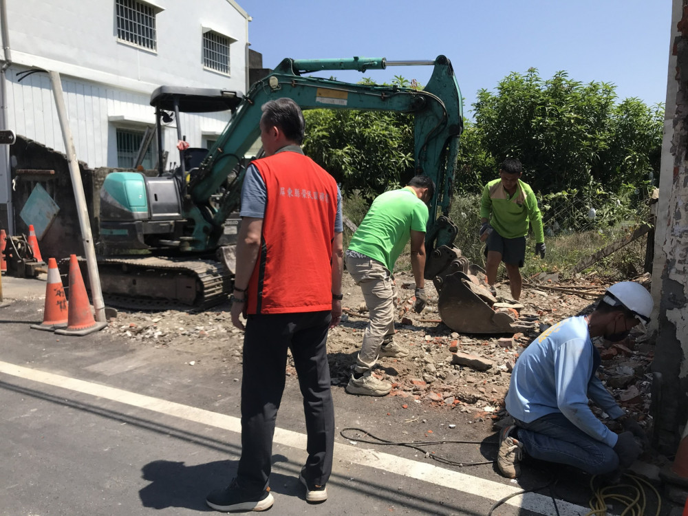 屏東榮服處推危老遺屋拆除 還給居民安居生活空間