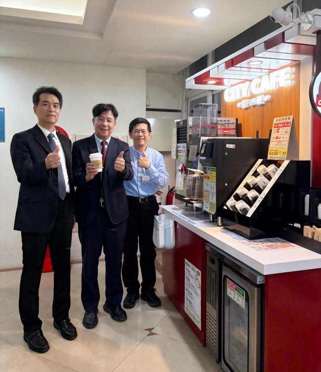 衛福部胸腔病院引入 CITY CAFE 咖啡智 FUN 機 提升院內服務