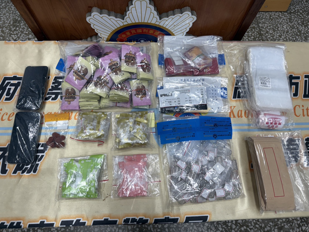 高市刑大破獲「小蜜蜂」販毒網　查扣毒咖啡包逾200包