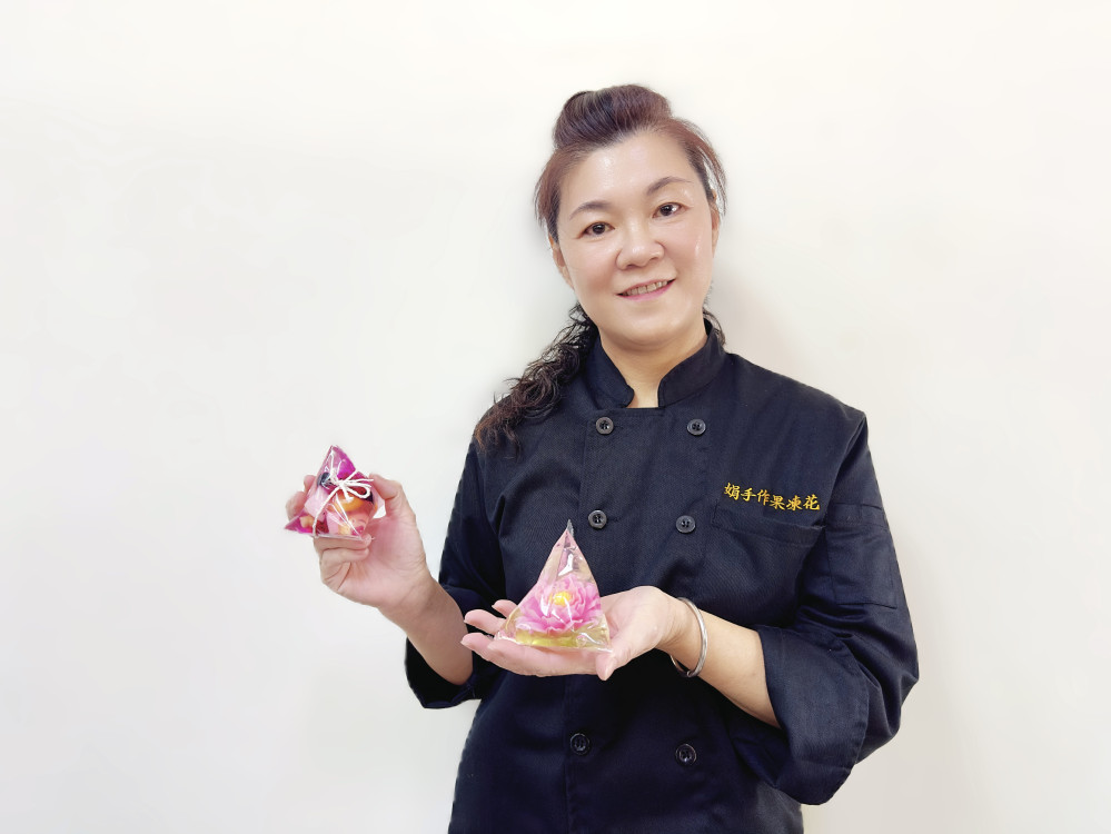 端午粽飄新風味 台南手作水果粽與果凍花粽搶攻健康市場