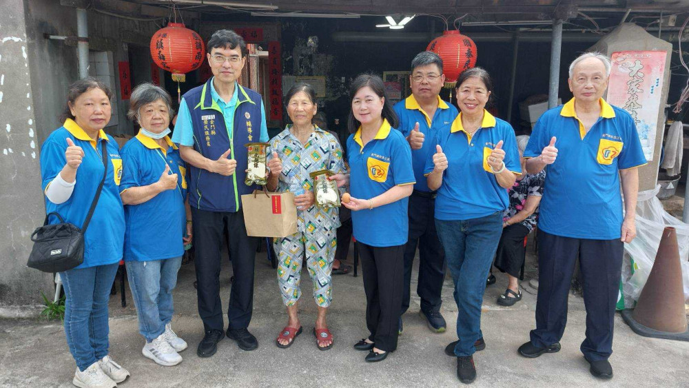 金門榮服處金寧榮欣志工辦「早茶食光」溫馨陪伴年長榮民