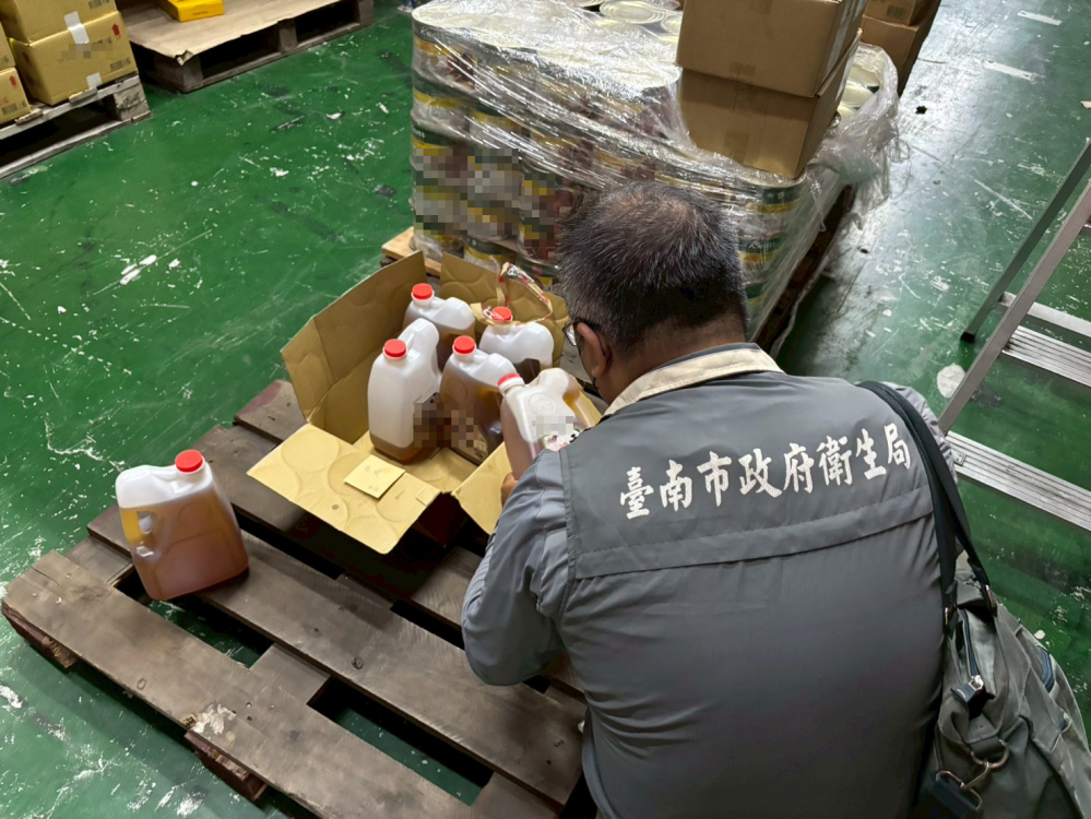 臺南追查問題油品流向 夜市、餐飲及量販通路查核均無違規使用