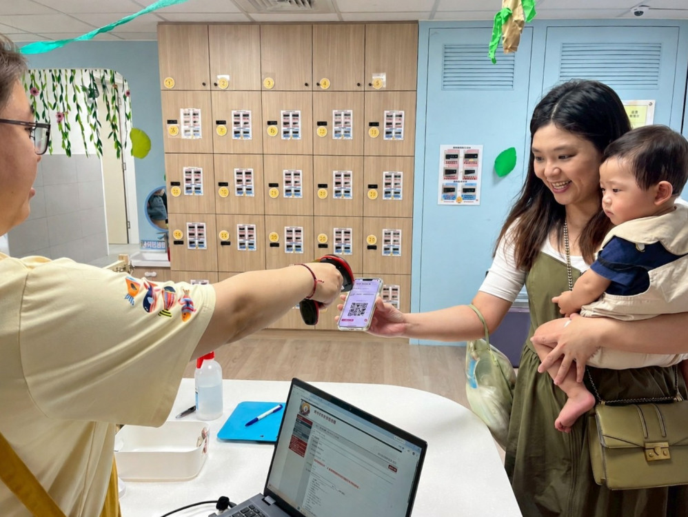 中市親子館QR Code入館、教玩具線上借用全面升級 