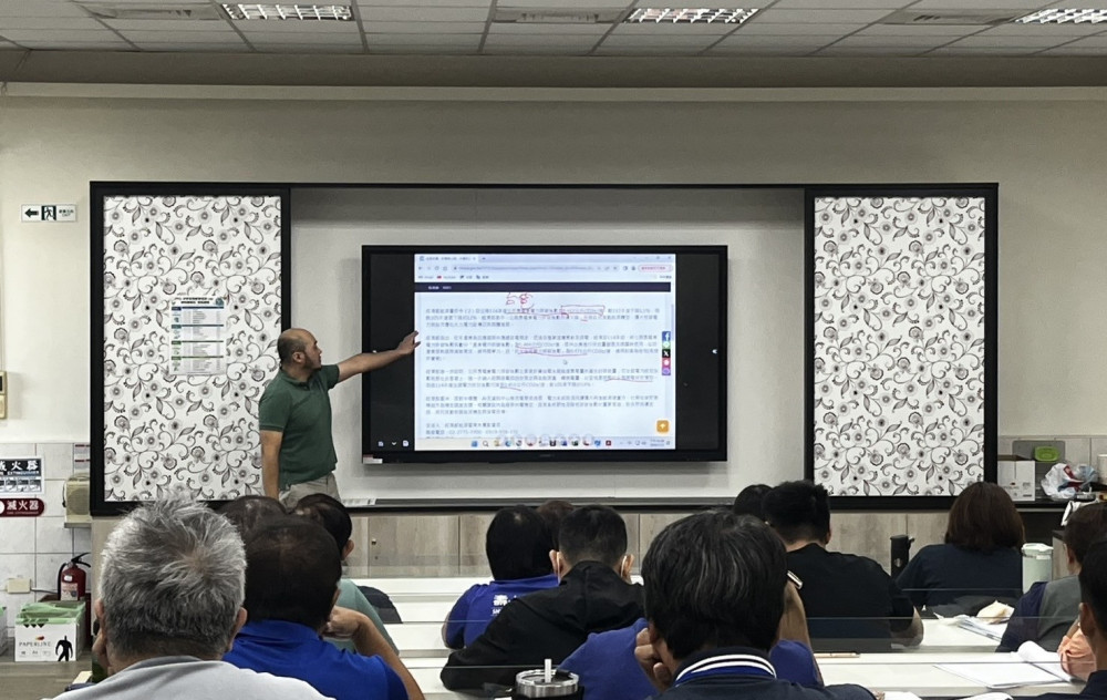迎戰AI與淨零雙轉型！輔英科大攜手產學界培訓國家級淨零碳規劃師