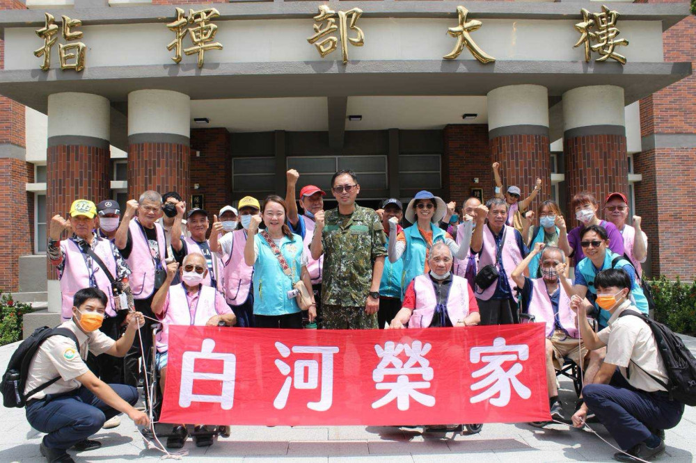 白河榮家全民國防教育微旅 參訪砲訓部
