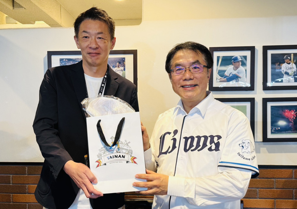 臺日雙獅再交流　黃偉哲邀埼玉西武獅攜手吸引日本球迷遊臺南