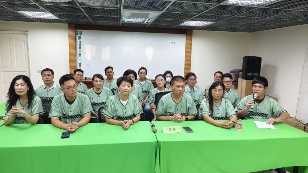 「台南隊」球衣正式開賣！林志展、陳亭妃領軍　限時訂購至9月13日
