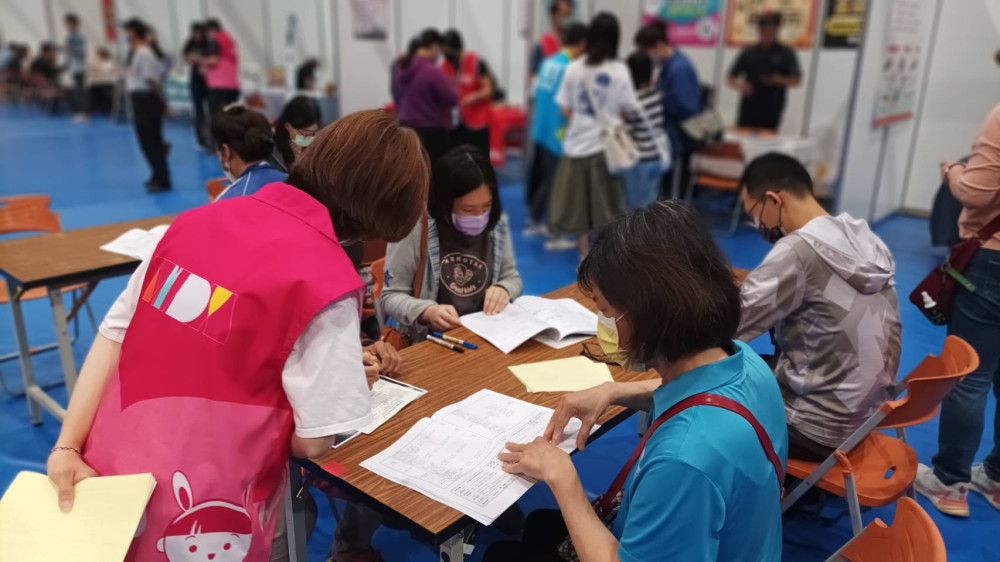 10月好職接力登場 臺南3場徵才邀您卡位