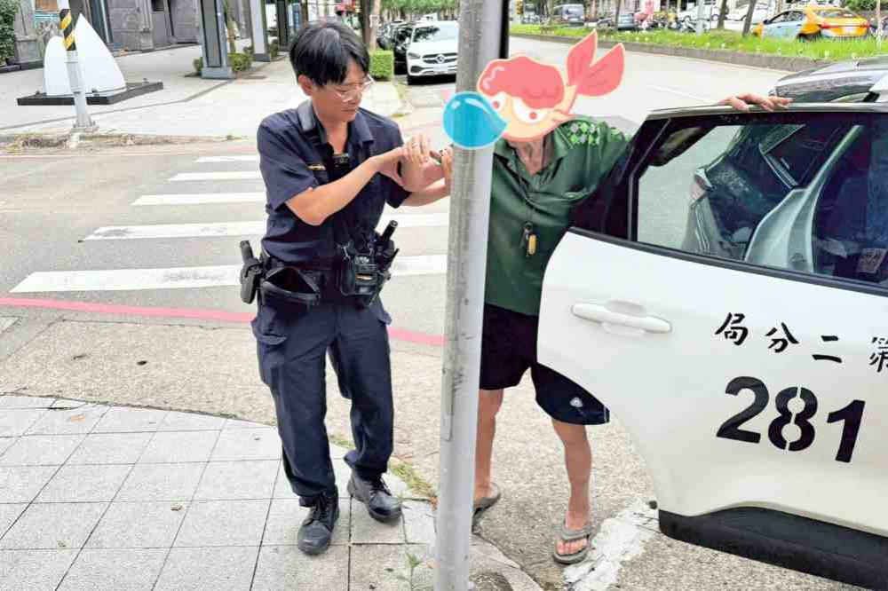 平安出門、安心回家　員警熱心協助接送騎車摔倒的長者取藥家屬深表感謝