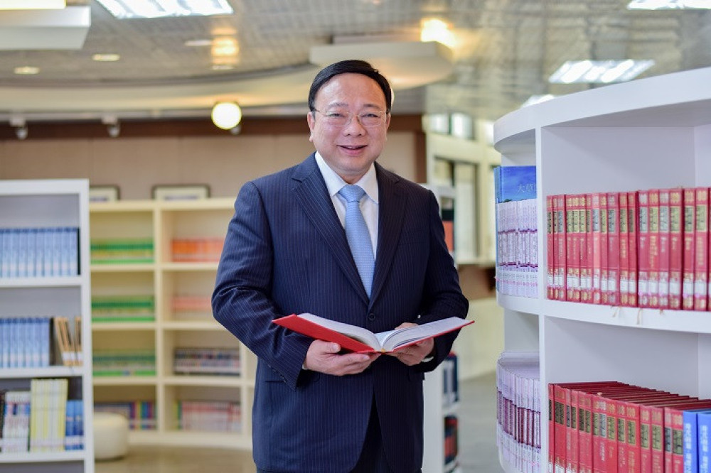 115年師鐸獎頒獎典禮　中華大學校長劉維琪深耕高教數十載卓越貢獻獲頒師鐸獎