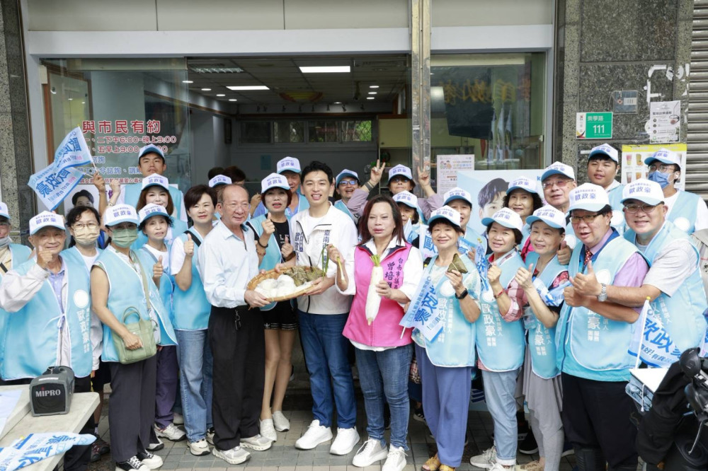 台南市東區市議員參選人歐政豪完成參選登記　成台南東區首位登記參選人拋十項政見