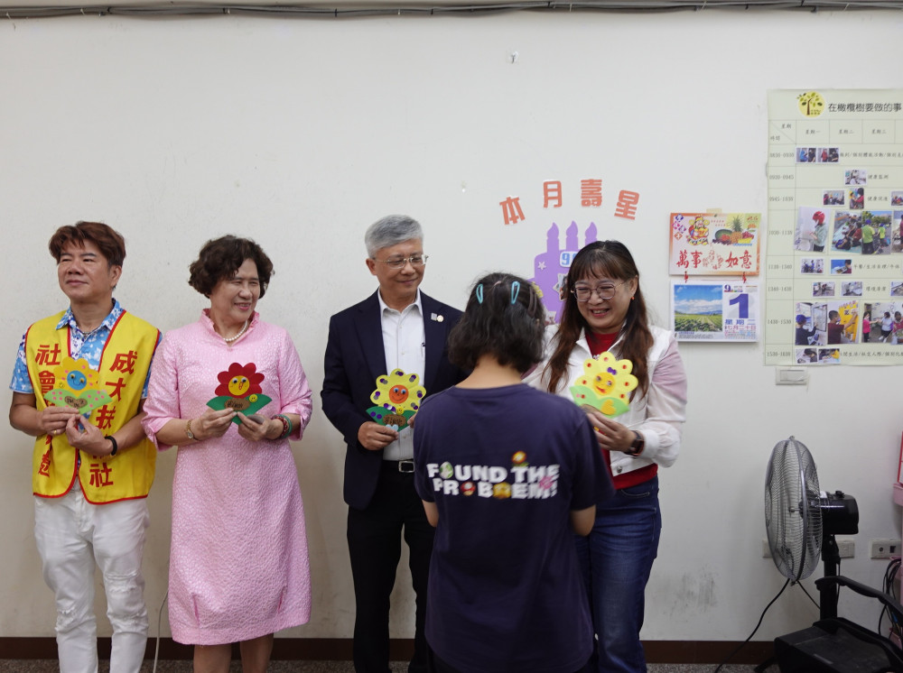 公益串聯支持身障自立　五大扶輪社捐設備助伊甸橄欖樹據點