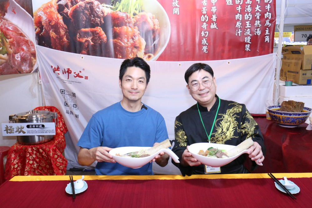 2026臺北國際牛肉麵節開幕首日人潮萬人空巷