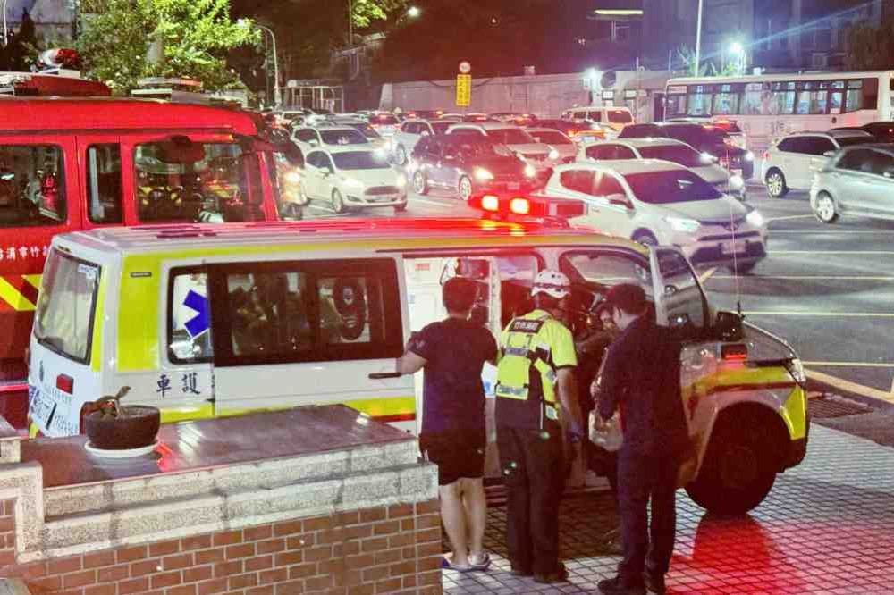 警消聯手、分秒必爭　竹市埔頂警機警轉介救護車搶送出血孕婦緊急就醫