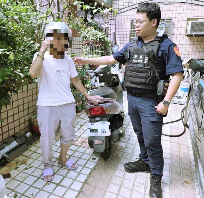 熱昏了！竹市長者頂烈日騎車迷途　埔頂警巡邏主動及時護送平安返家