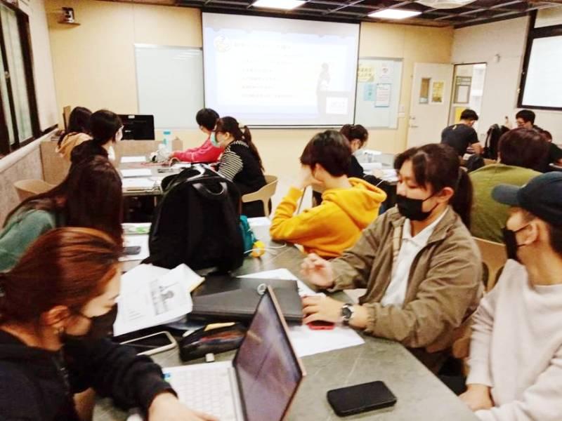以日本地方創生為場域　中國科大開創《行銷與設計》角色經濟日本專家線上課程
