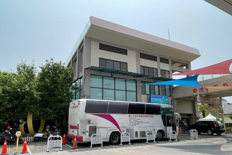 台灣中油台南前鋒路加油站攜手新樓醫院舉辦婦女健檢活動